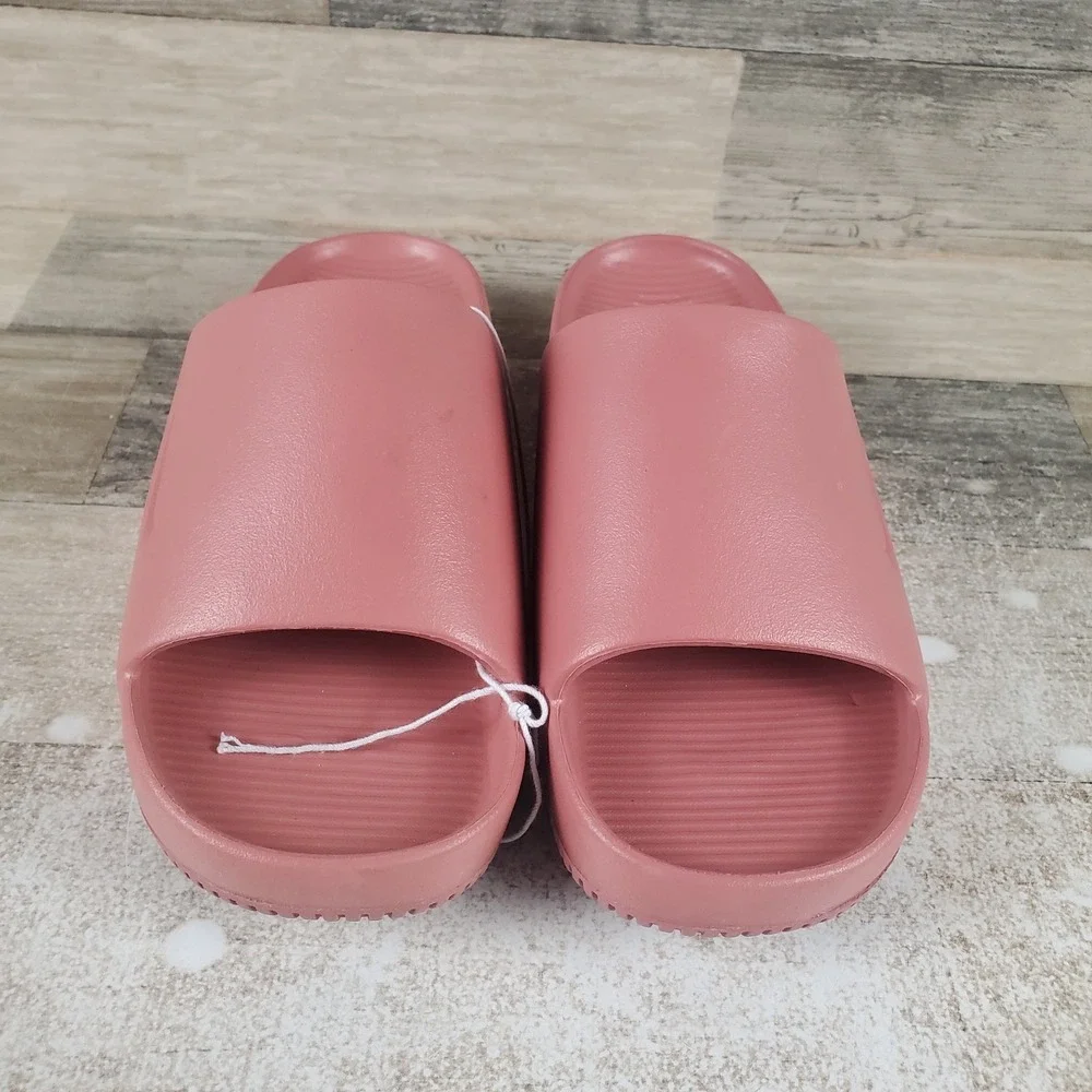 Nike‎ Calm Sandals Womens Sz 6 Canyon Pink Rubber Slip On Round Toe